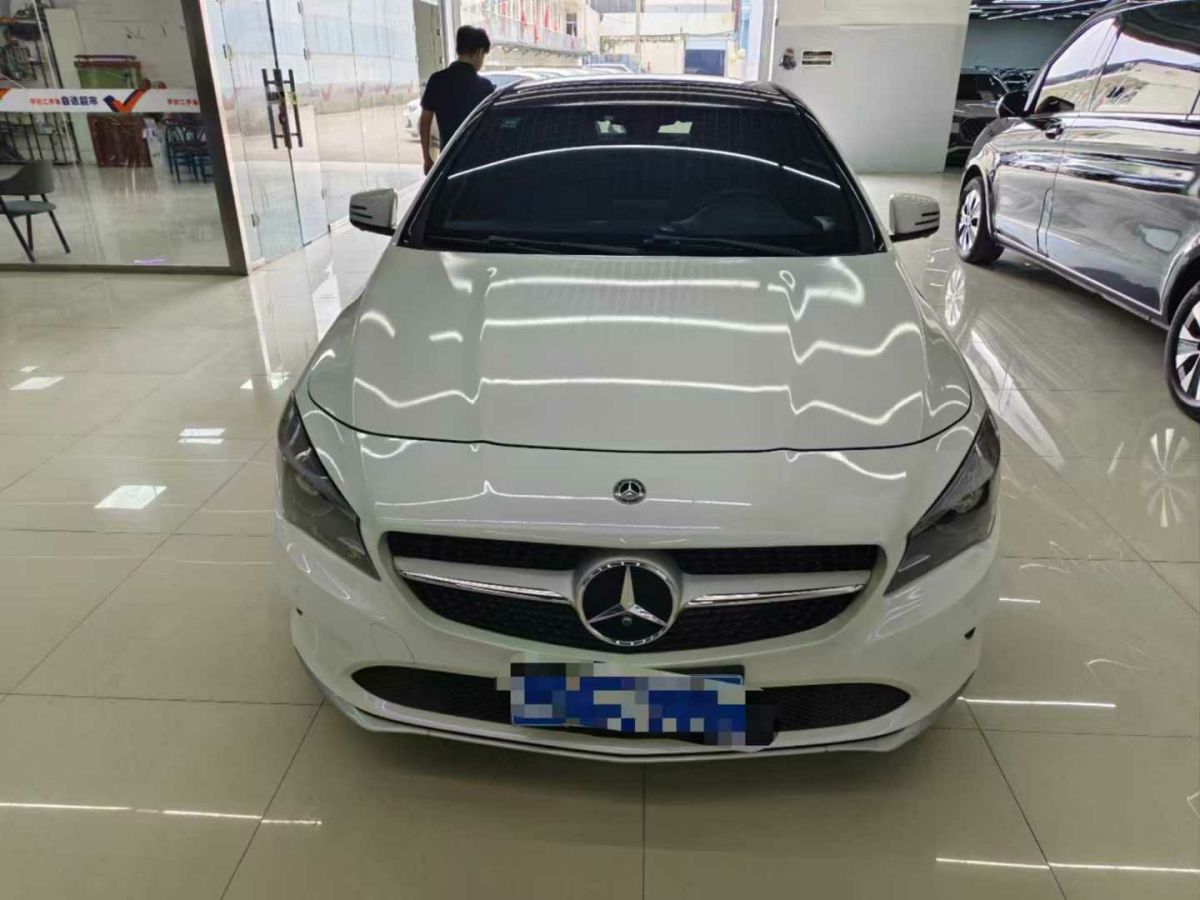 奔馳 奔馳CLA級(jí)  2017款 CLA 180圖片