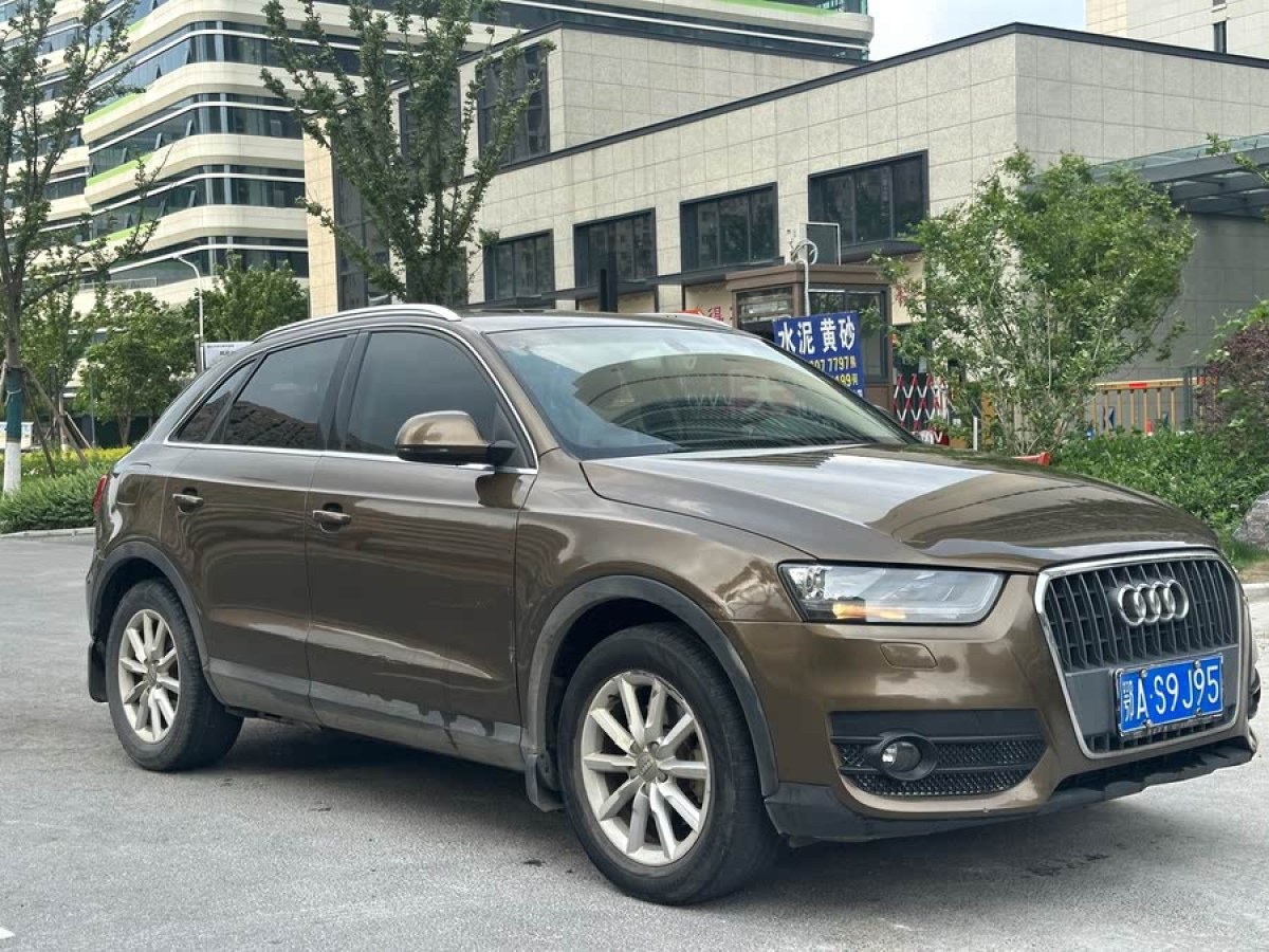 奧迪 奧迪Q3  2015款 35 TFSI 進(jìn)取型圖片