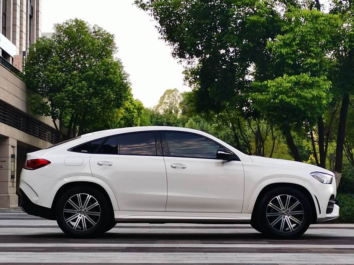 奔馳 奔馳GLE轎跑  2020款 GLE 350 4MATIC 轎跑SUV 豪華型圖片