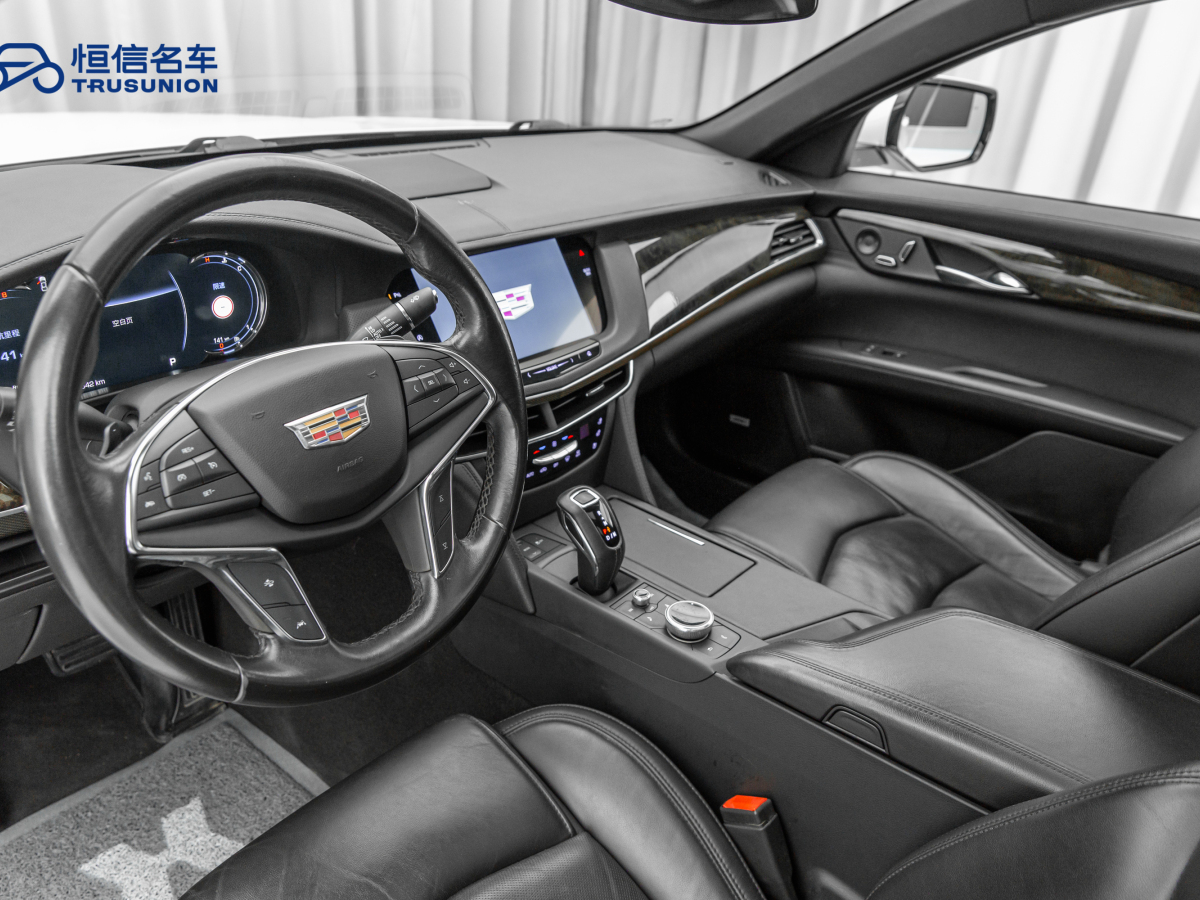 凱迪拉克 CT6  2019款 28T 豪華型圖片