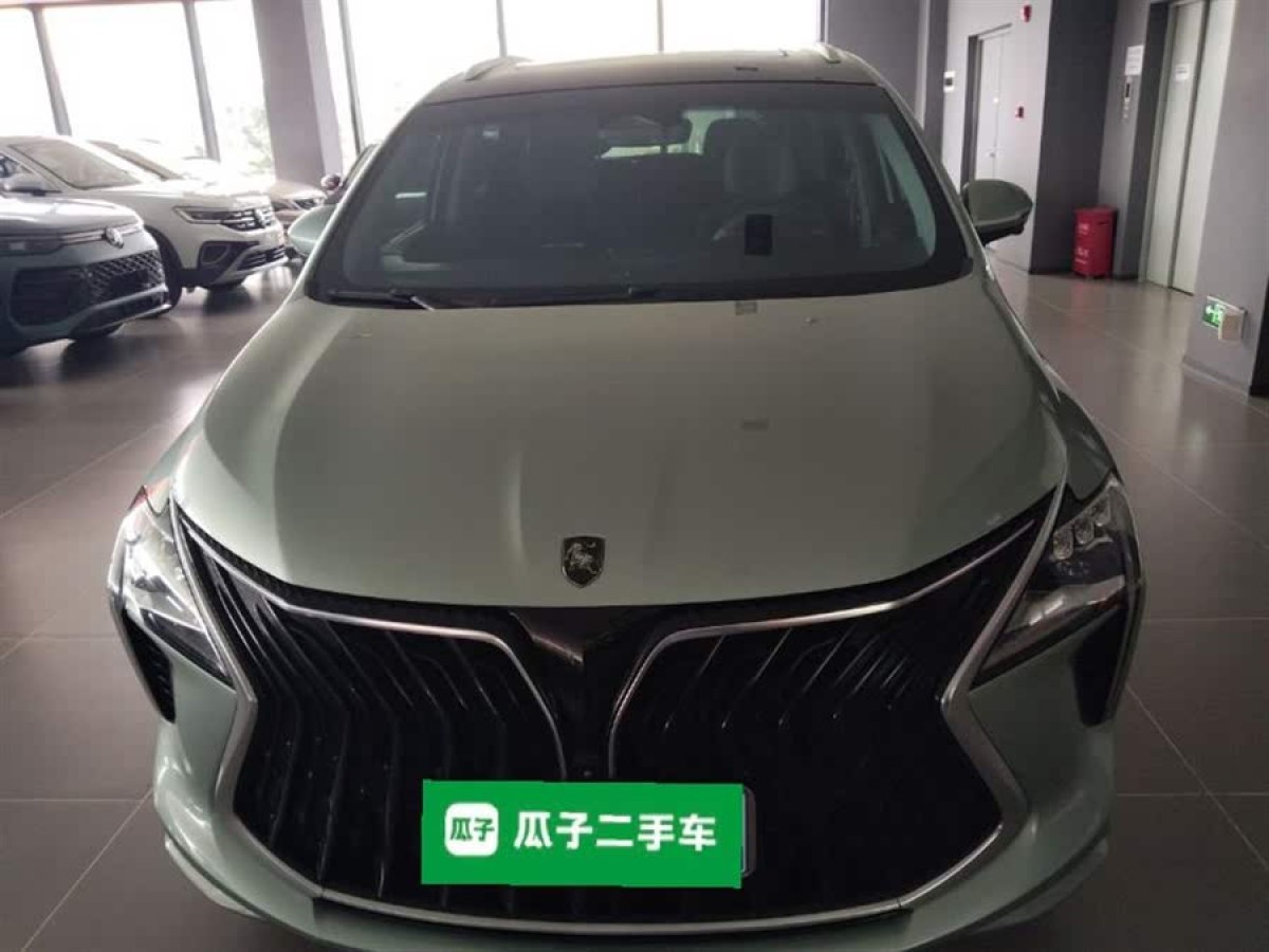 東風(fēng)風(fēng)行 風(fēng)行游艇  2022款 1.5T DCT逐浪版圖片