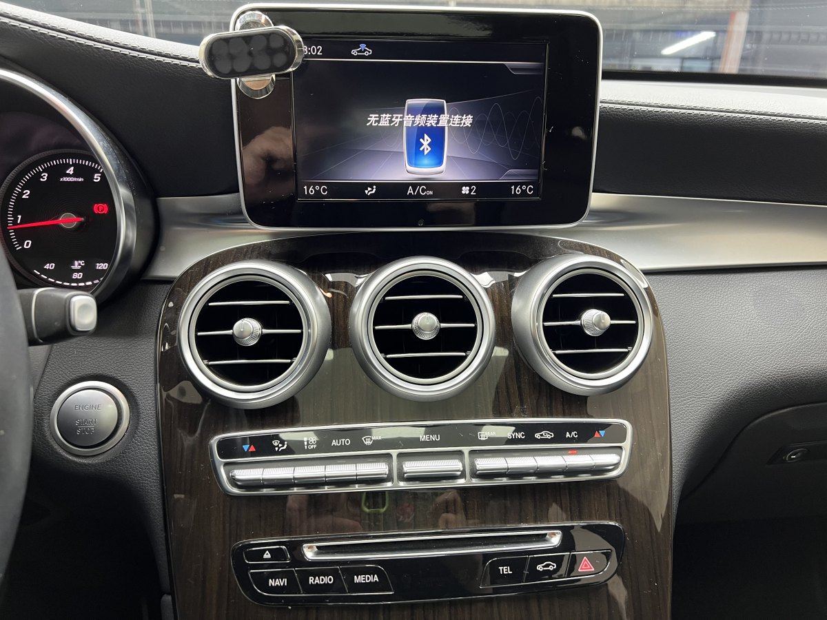 奔馳 奔馳GLC  2019款 GLC 260 4MATIC 動感型圖片