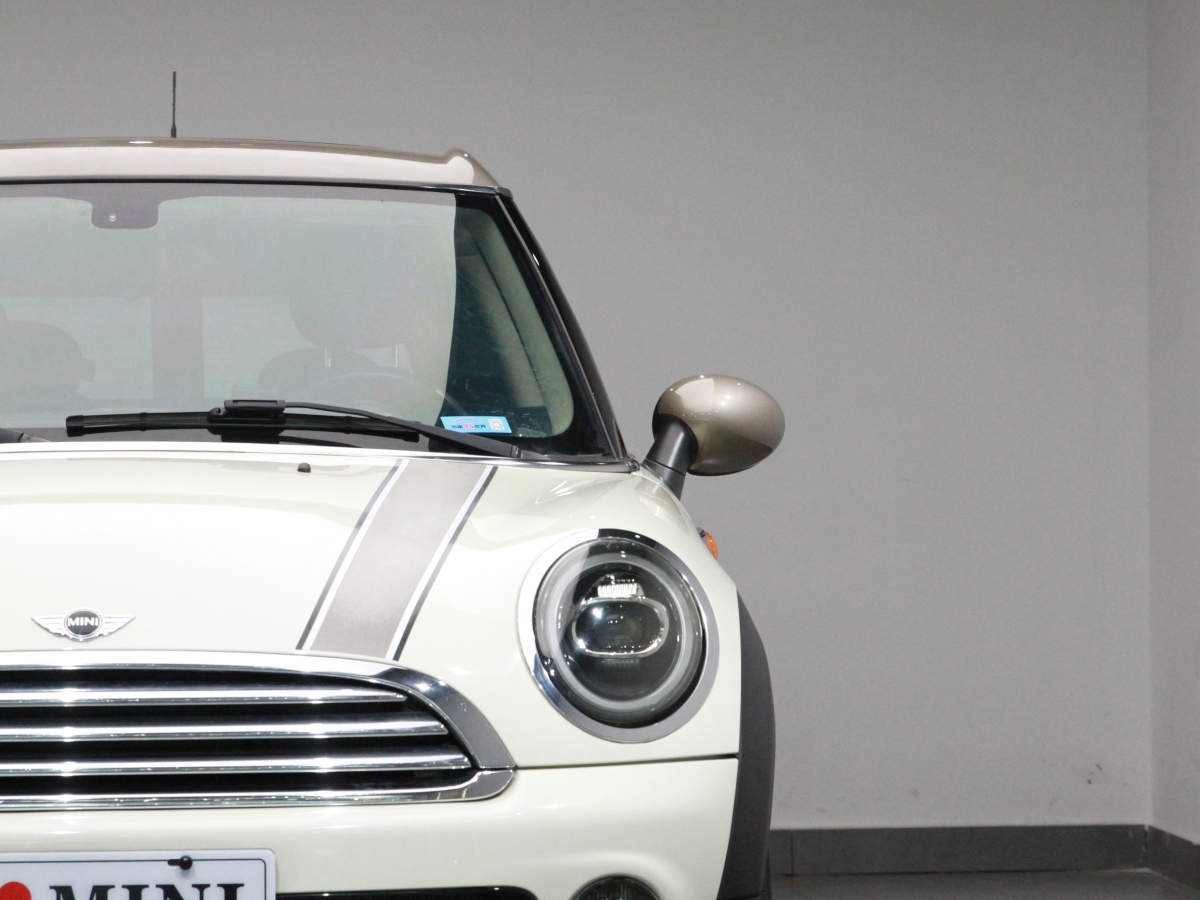 2013年6月MINI CLUBMAN  2011款 1.6L COOPER Fun