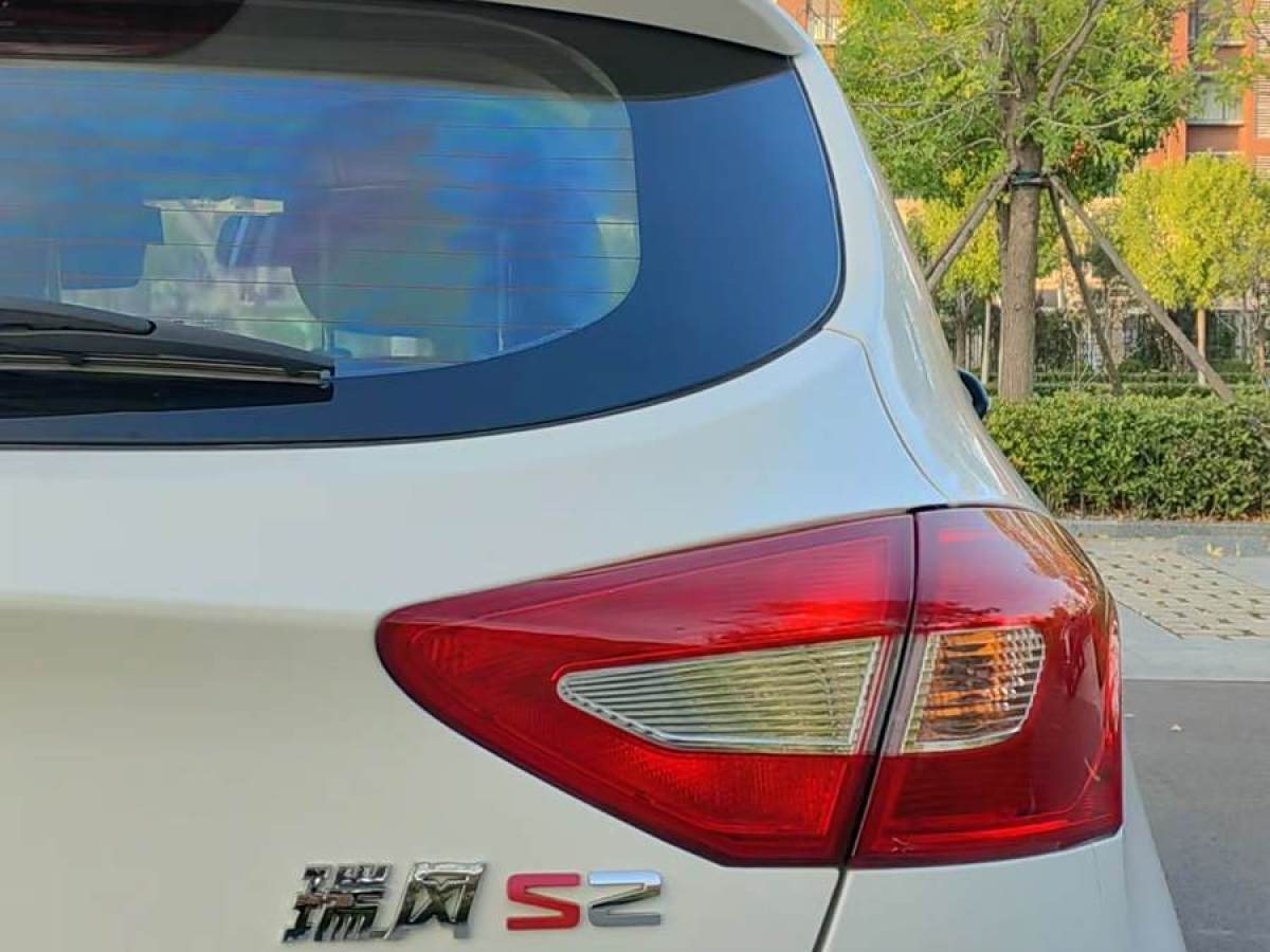 2016年6月江淮 瑞風(fēng)S2  2015款 1.5L 手動(dòng)豪華智能型