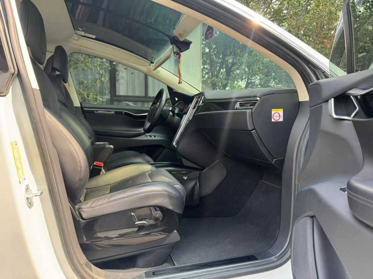 特斯拉 Model S  2017款 Model S 100D圖片
