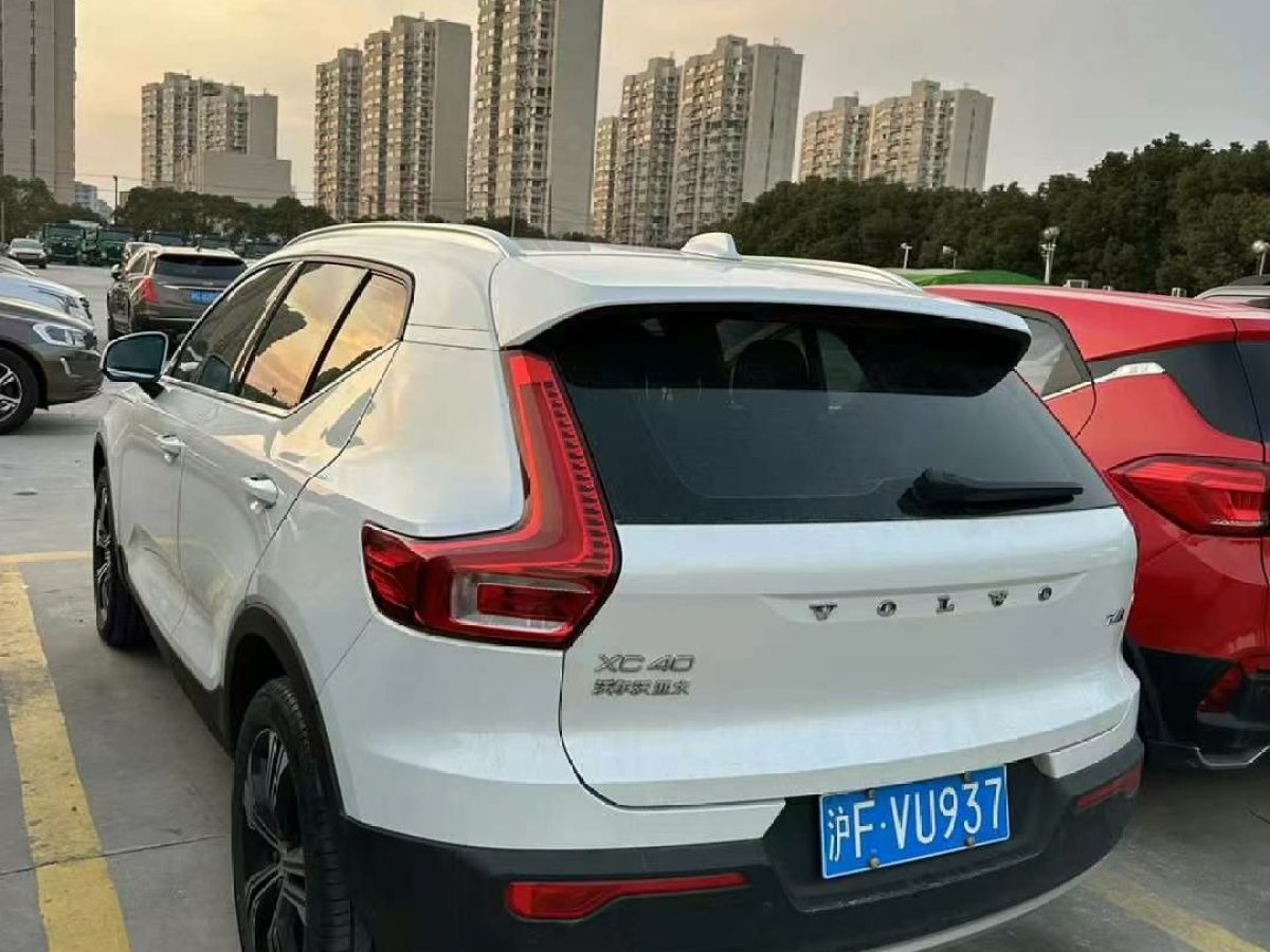 沃爾沃 V60  2021款 B4 智逸豪華版圖片