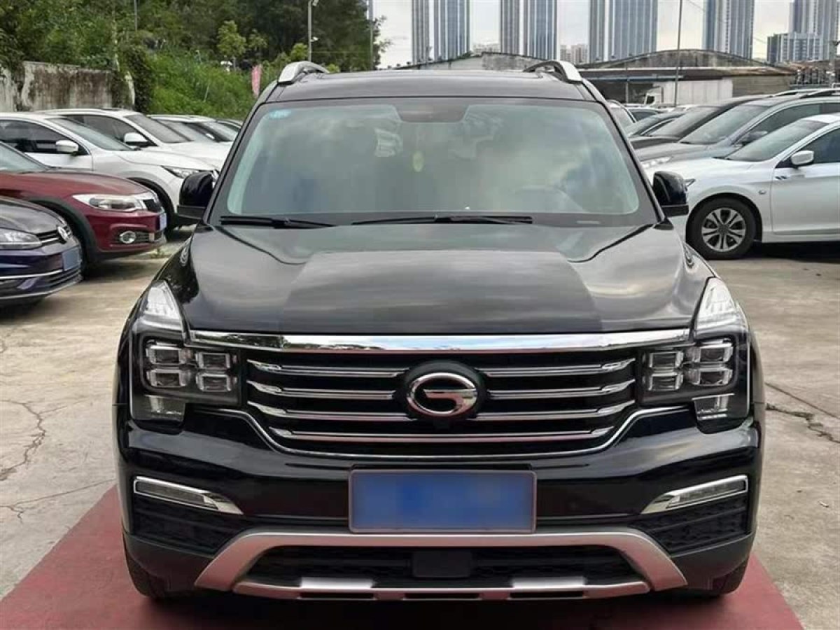 廣汽傳祺 GS8  2017款 320T 兩驅(qū)豪華智聯(lián)版圖片