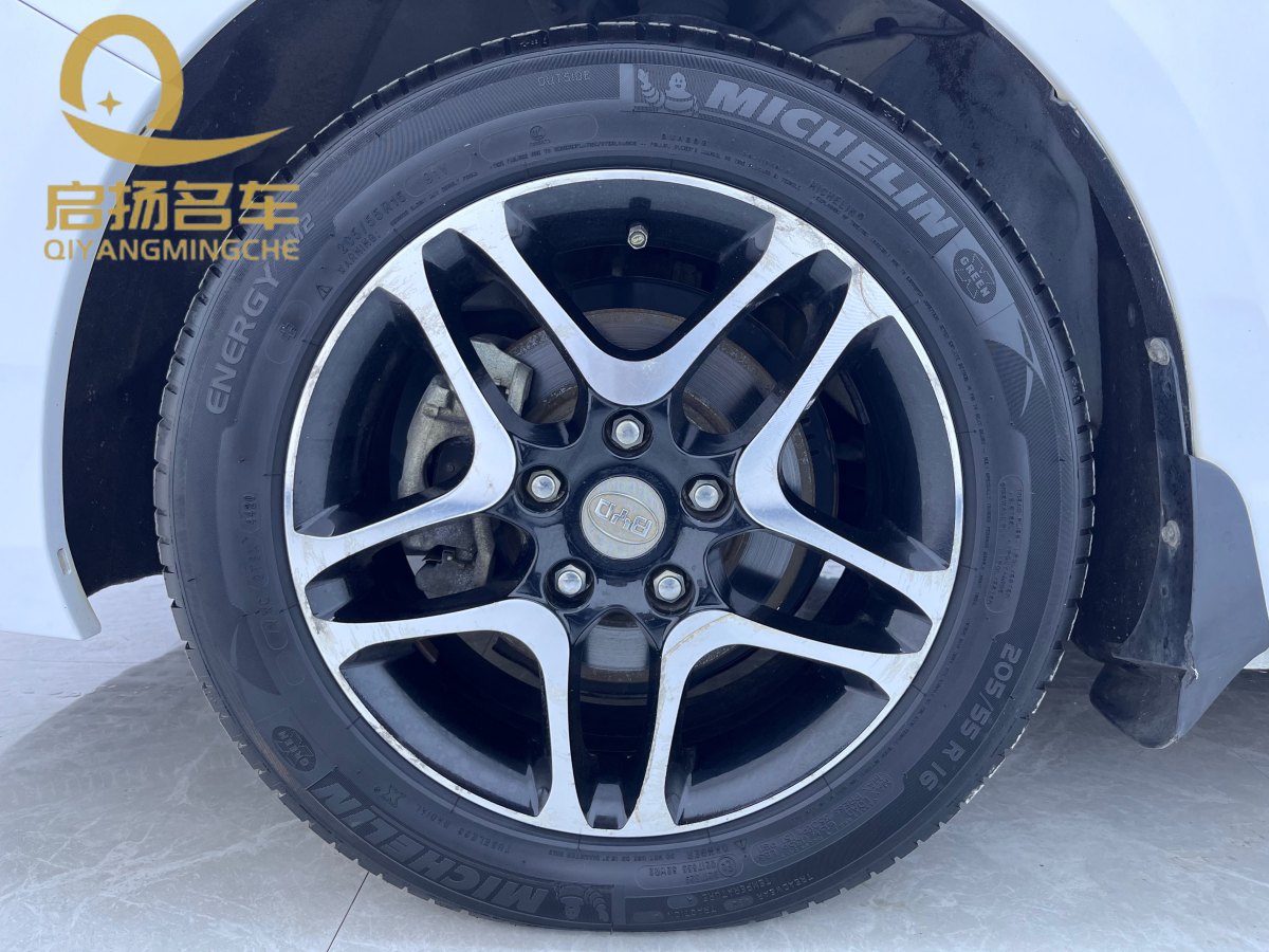 比亞迪 G5  2014款 1.5TID 自動尊貴型圖片