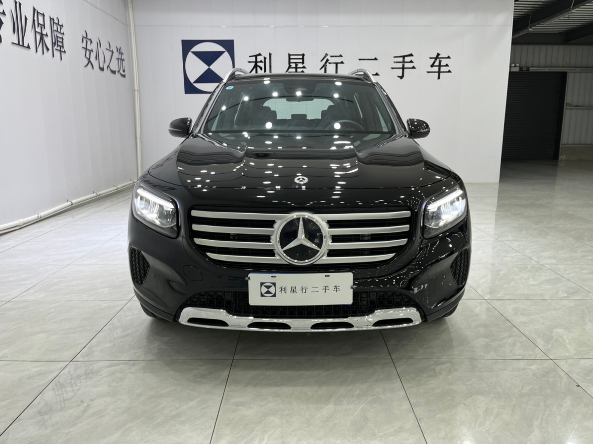 奔馳 奔馳GLB  2024款 改款 GLB 220 時尚型圖片