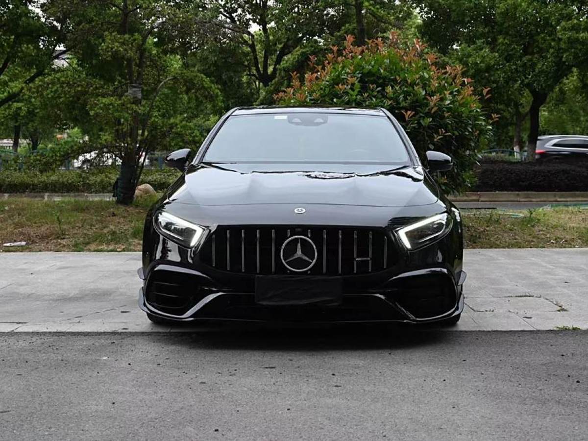 奔馳 奔馳A級(jí)AMG  2022款 AMG A 35 L 4MATIC 熾夜特別版圖片