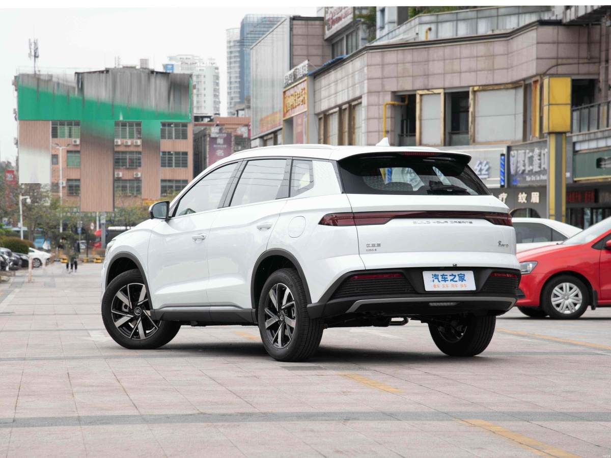 比亞迪 宋Pro新能源  2024款 榮耀版 DM-i 71KM領(lǐng)航型圖片