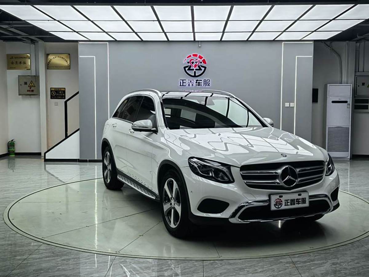 2016年8月奔馳 奔馳GLC  2016款 GLC 260 4MATIC 豪華型