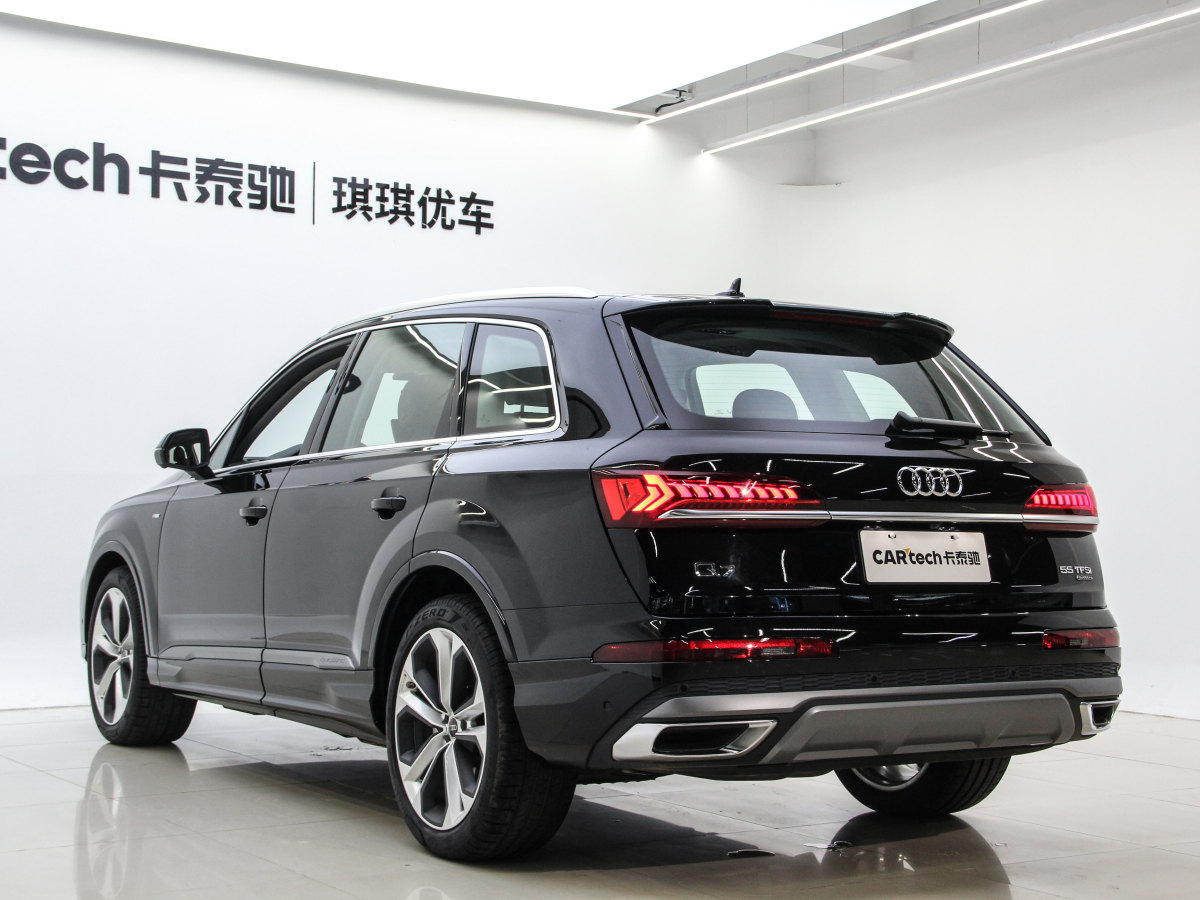 奧迪 奧迪Q7  2023款 55 TFSI quattro S line運動型圖片