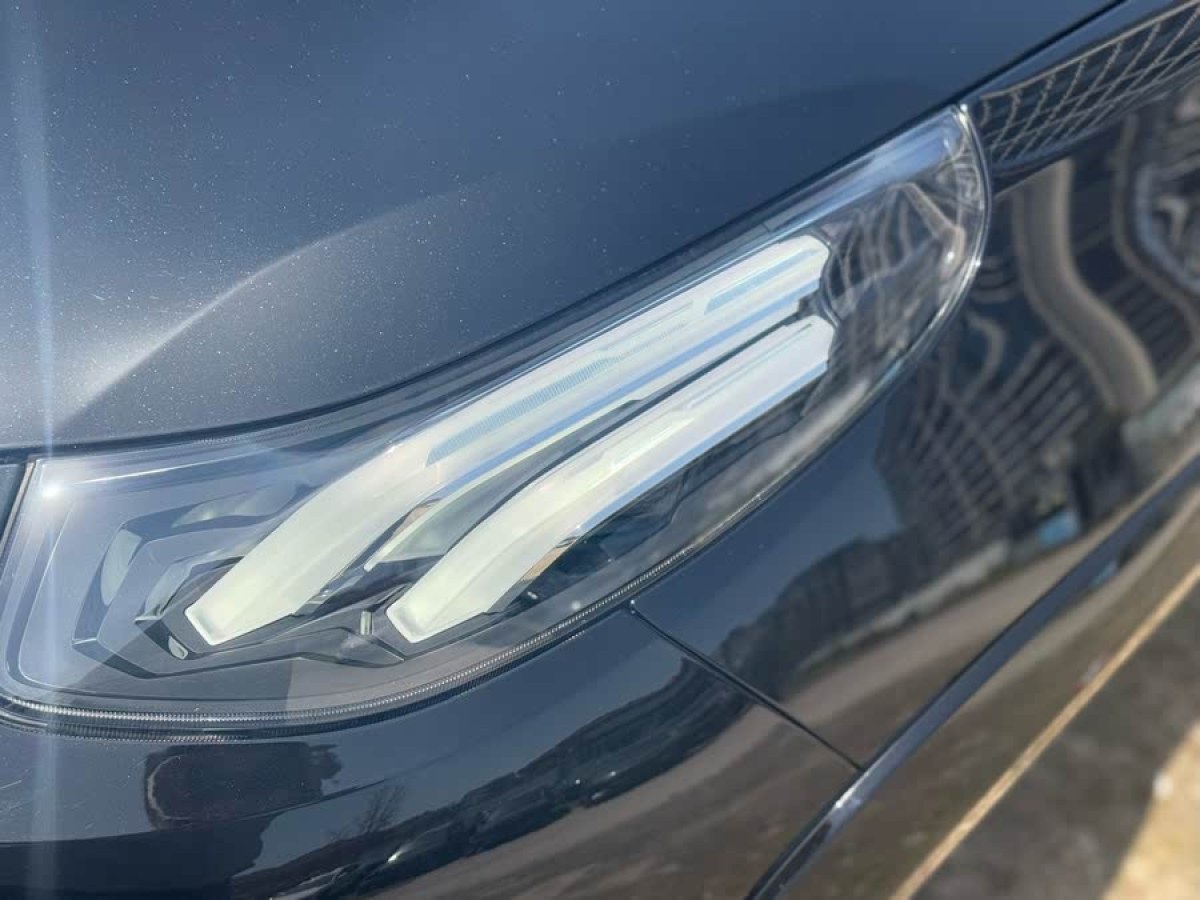 領(lǐng)克 領(lǐng)克02 Hatchback  2021款 2.0TD Halo 駕控套件版圖片