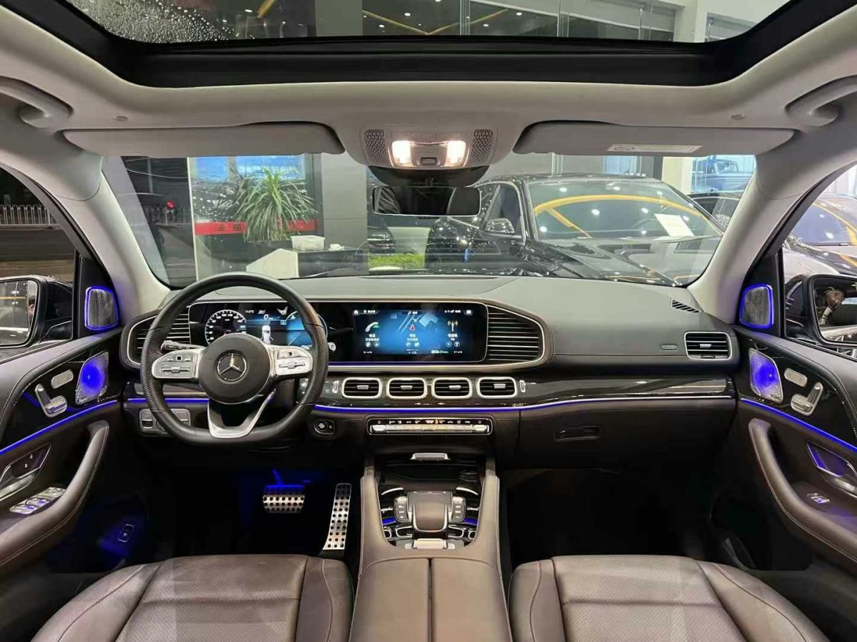 奔馳 奔馳GLC  2023款 GLC 300 4MATIC 轎跑SUV圖片