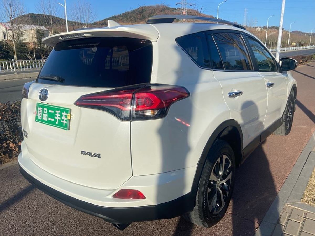 豐田 RAV4榮放  2016款 2.0L CVT兩驅(qū)風尚版圖片