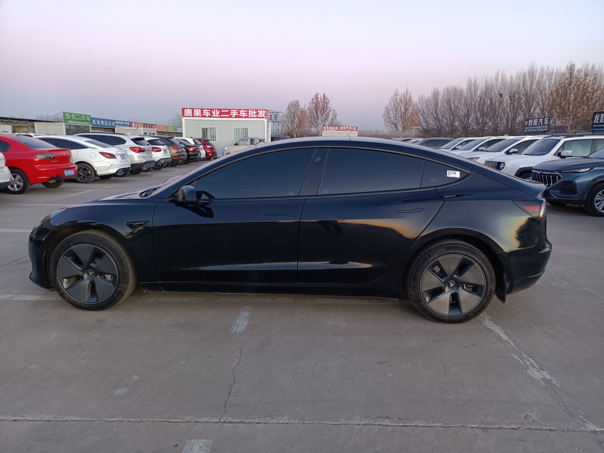 特斯拉 Model Y  2022款 改款 后輪驅(qū)動(dòng)版圖片