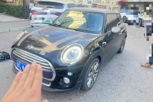 MINI MINI 1.2T ONE 五門版