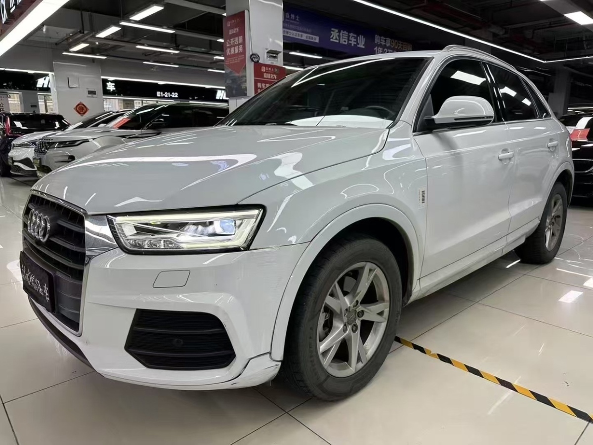 奧迪 奧迪Q3  2018款 30周年年型 30 TFSI 時(shí)尚型圖片