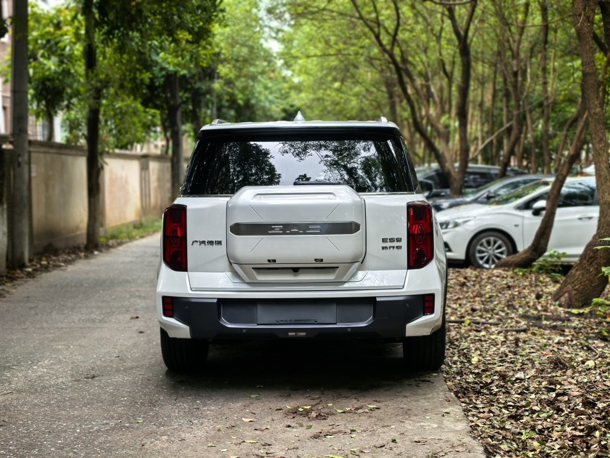 廣汽傳祺 傳祺ES9  2023款 PHEV 143km 旅行者 Max圖片