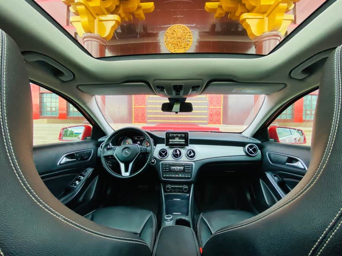 奔馳 奔馳GLA  2015款 GLA 220 4MATIC 時尚型圖片