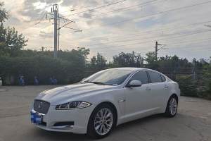 XF 捷豹 XF 2.0T 豪华版