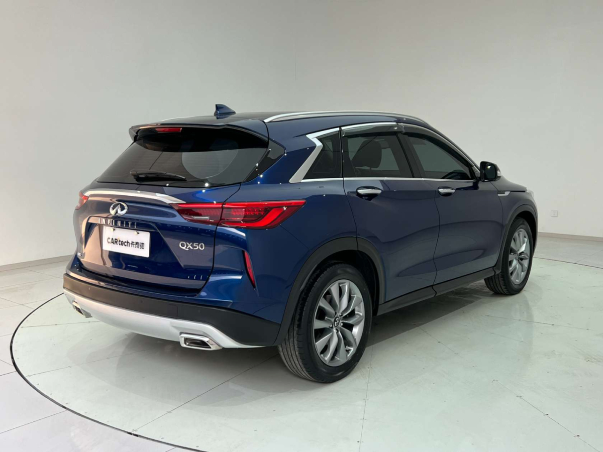 英菲尼迪 QX50  2020款 2.0T 四驅(qū)智能版圖片