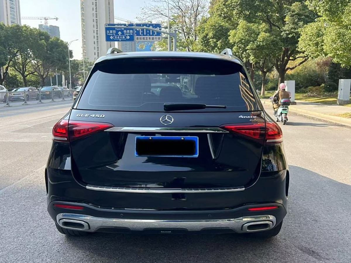 奔馳 奔馳GLE  2024款 改款 GLE 350 4MATIC 時(shí)尚型圖片