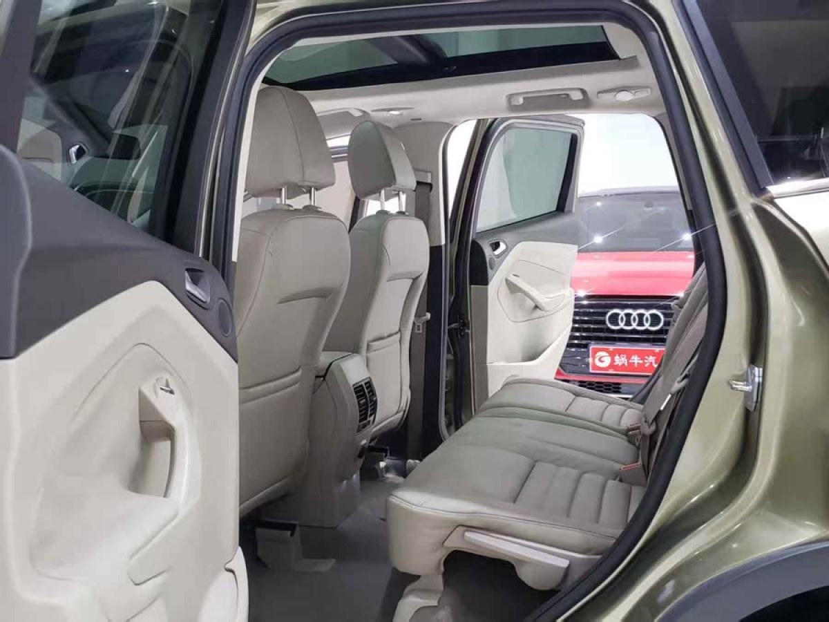 福特 翼虎  2013款 2.0L GTDi 四驅(qū)尊貴型圖片