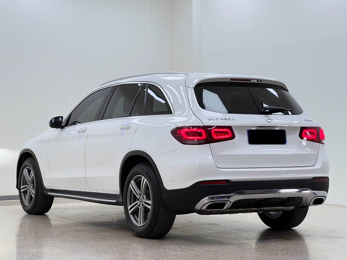 2021年8月奔馳 奔馳GLC  2021款 GLC 260 L 4MATIC 動(dòng)感型