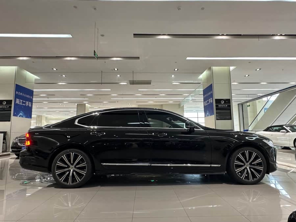 沃爾沃 S90  2023款 B5 智遠(yuǎn)豪華版圖片