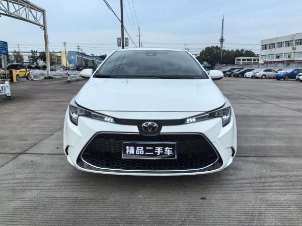 丰田 雷凌  2022款 185T CVT科技版