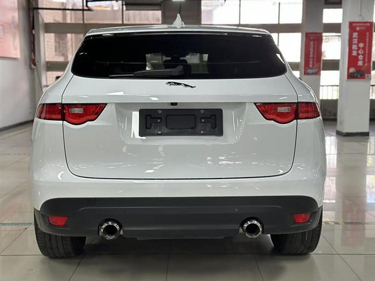 2018年11月捷豹 F-PACE  2018款 2.0T 四驅都市尊享版