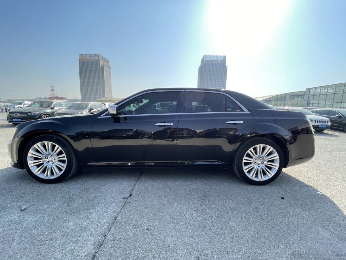 克萊斯勒 300C  2013款 3.6L 尊適版圖片