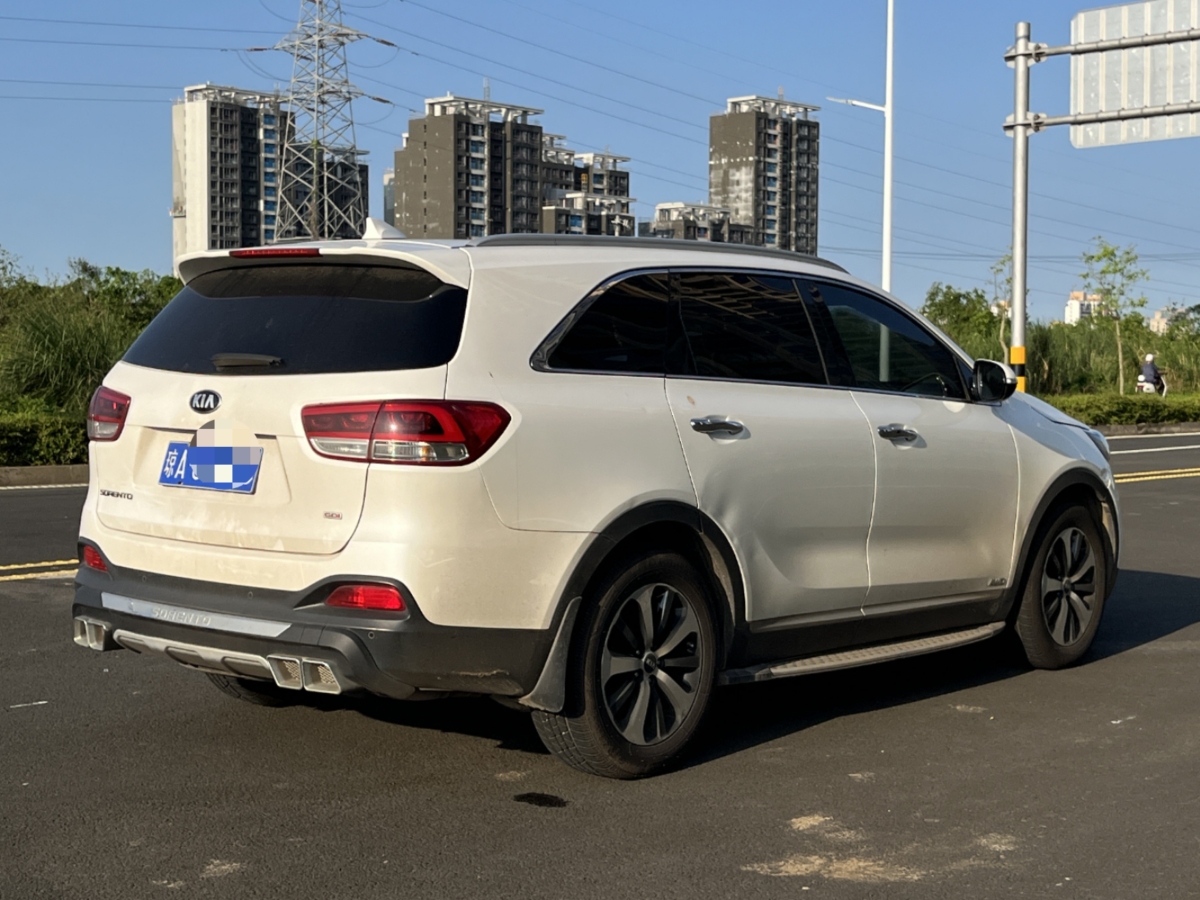 起亞 索蘭托  2015款 索蘭托L 2.4L 汽油4WD精英版 7座 國IV圖片