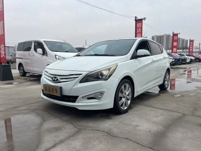 現(xiàn)代 瑞奕 1.6L 自動(dòng)TOP圖片