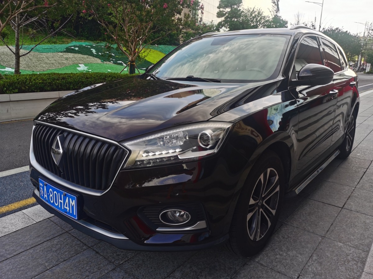 寶沃 BX7  2016款 28T GDI 兩驅(qū)7座精英型圖片