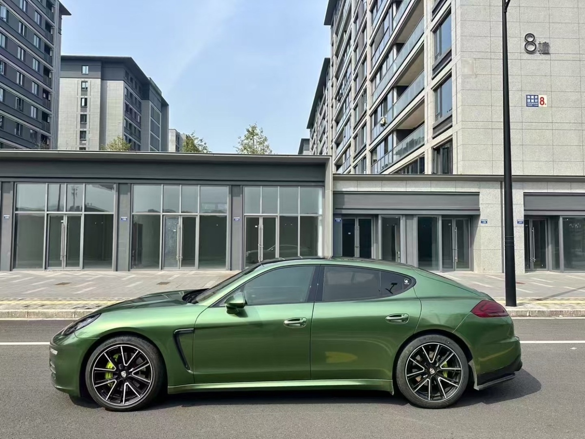 保時(shí)捷 Panamera  2014款 Panamera 4S Executive 3.0T圖片