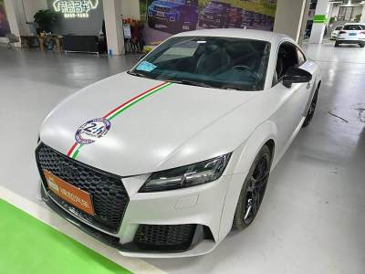 2015年9月 奧迪 奧迪TT(進(jìn)口) TT Coupe 45 TFSI quattro 復(fù)仇者聯(lián)盟決勝版圖片