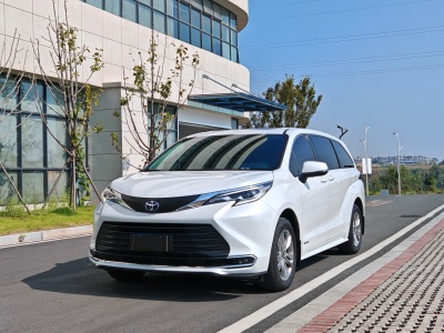 2024年3月 丰田 赛那SIENNA 2.5L混动 舒适版图片