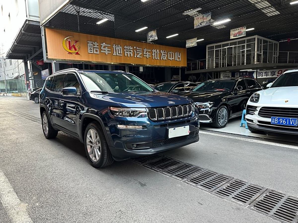 Jeep 指揮官  2018款 2.0T 兩驅(qū)進(jìn)享版 國(guó)VI圖片