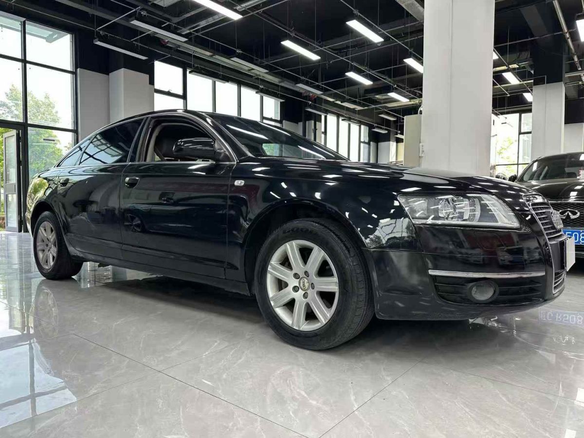 奧迪 奧迪A6L  2007款 A6L 3.2FSI 領(lǐng)先尊享型圖片