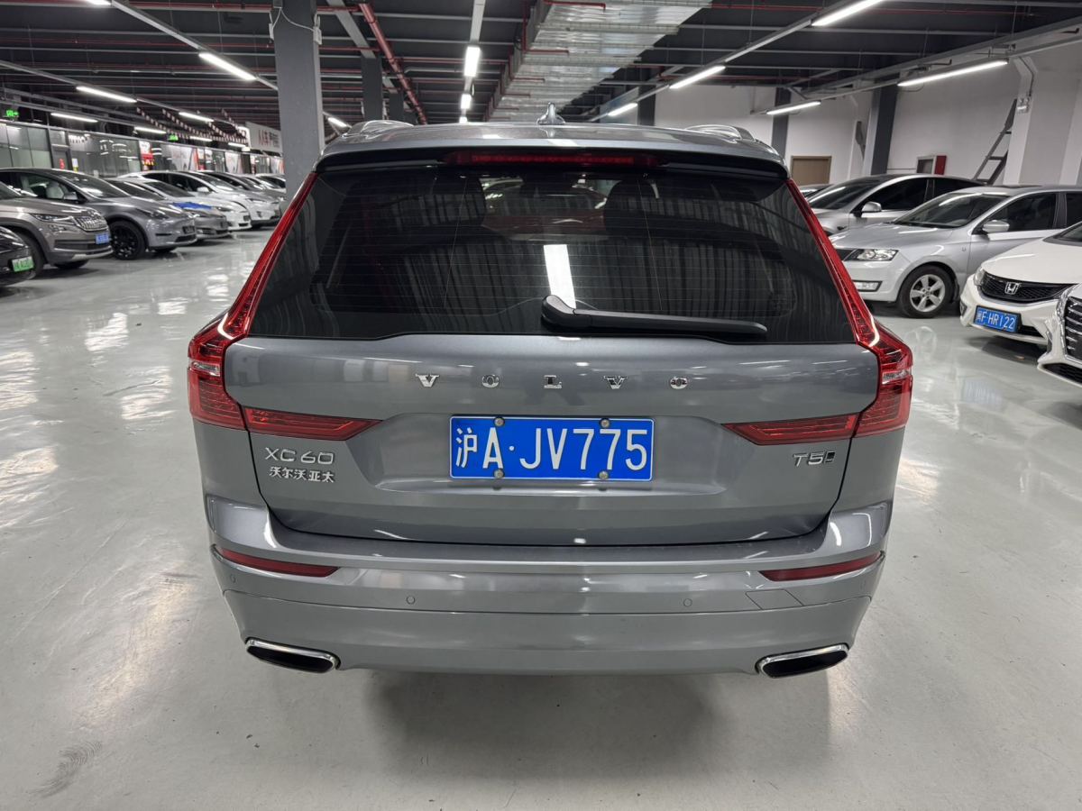 沃爾沃 XC60  2019款  T5 四驅(qū)智逸版 國(guó)VI圖片