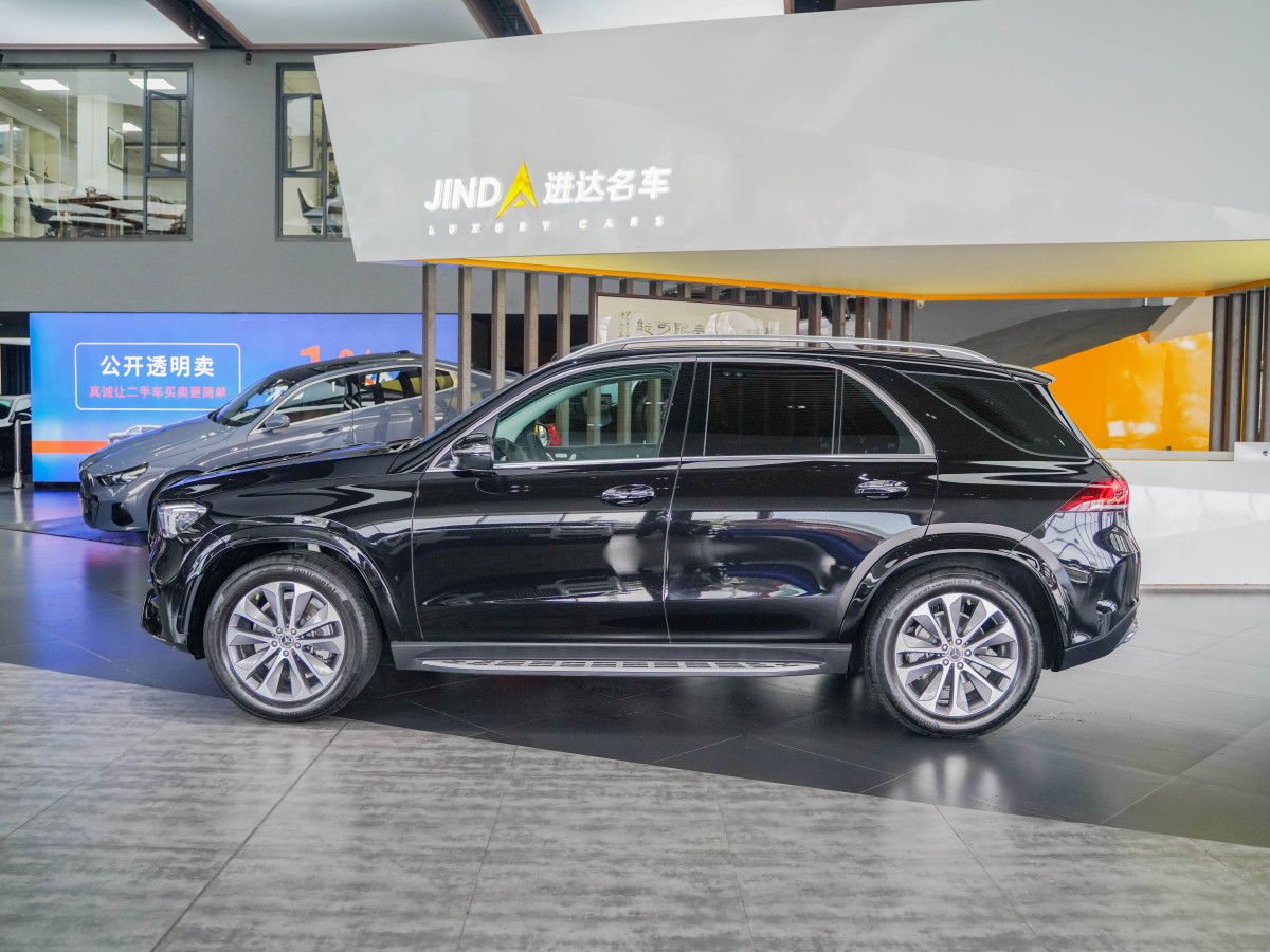 奔馳 奔馳GLE  2024款 改款 GLE 350 4MATIC 時(shí)尚型圖片