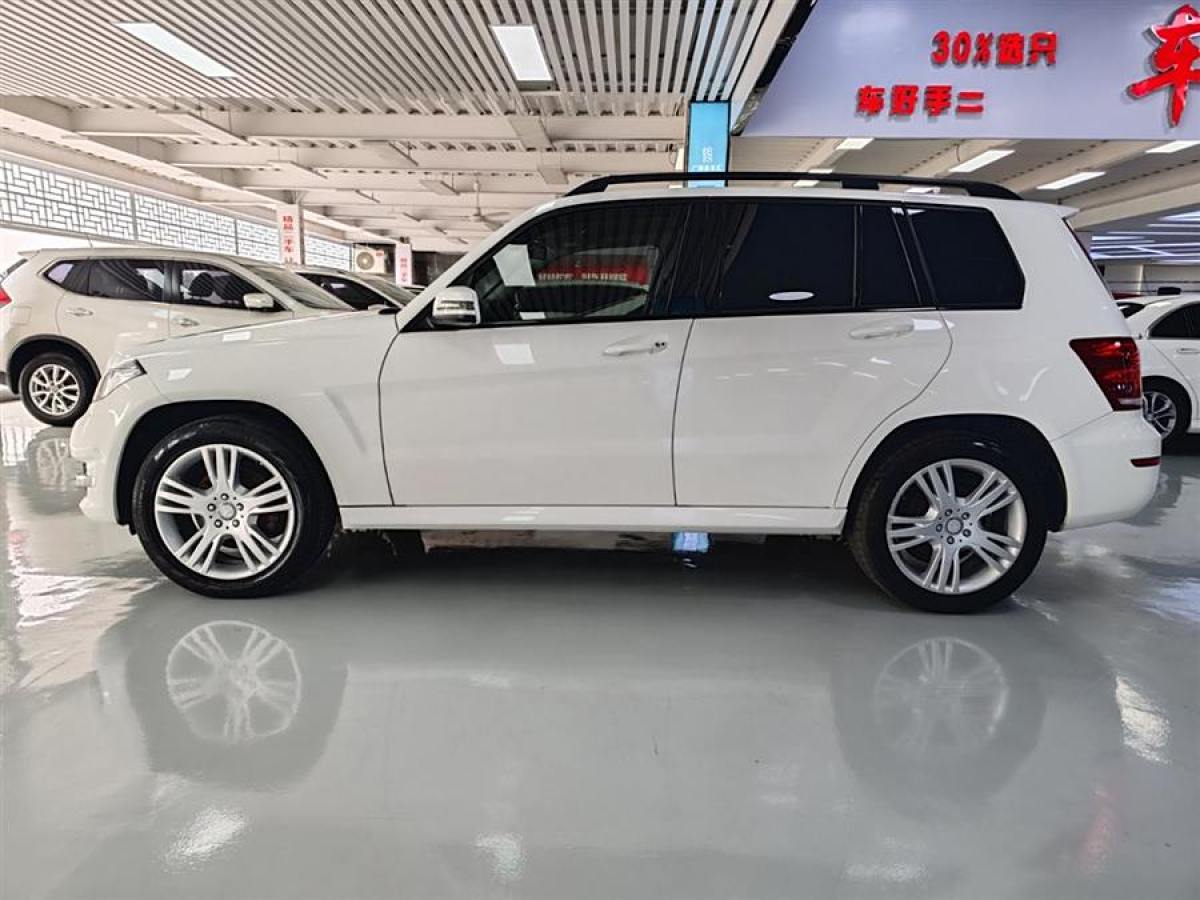 奔馳 奔馳GLK級(jí)  2014款 GLK 260 4MATIC 動(dòng)感型圖片