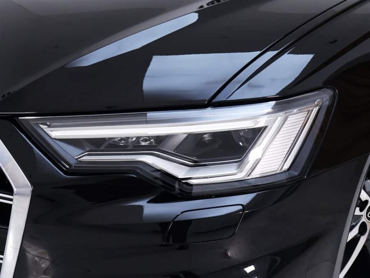 奧迪 奧迪A6L  2023款 改款 40 TFSI 豪華動感型圖片