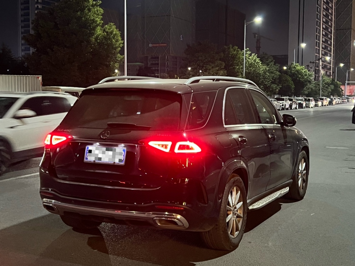 奔馳 奔馳GLE  2024款 GLE 350 4MATIC 時(shí)尚型圖片