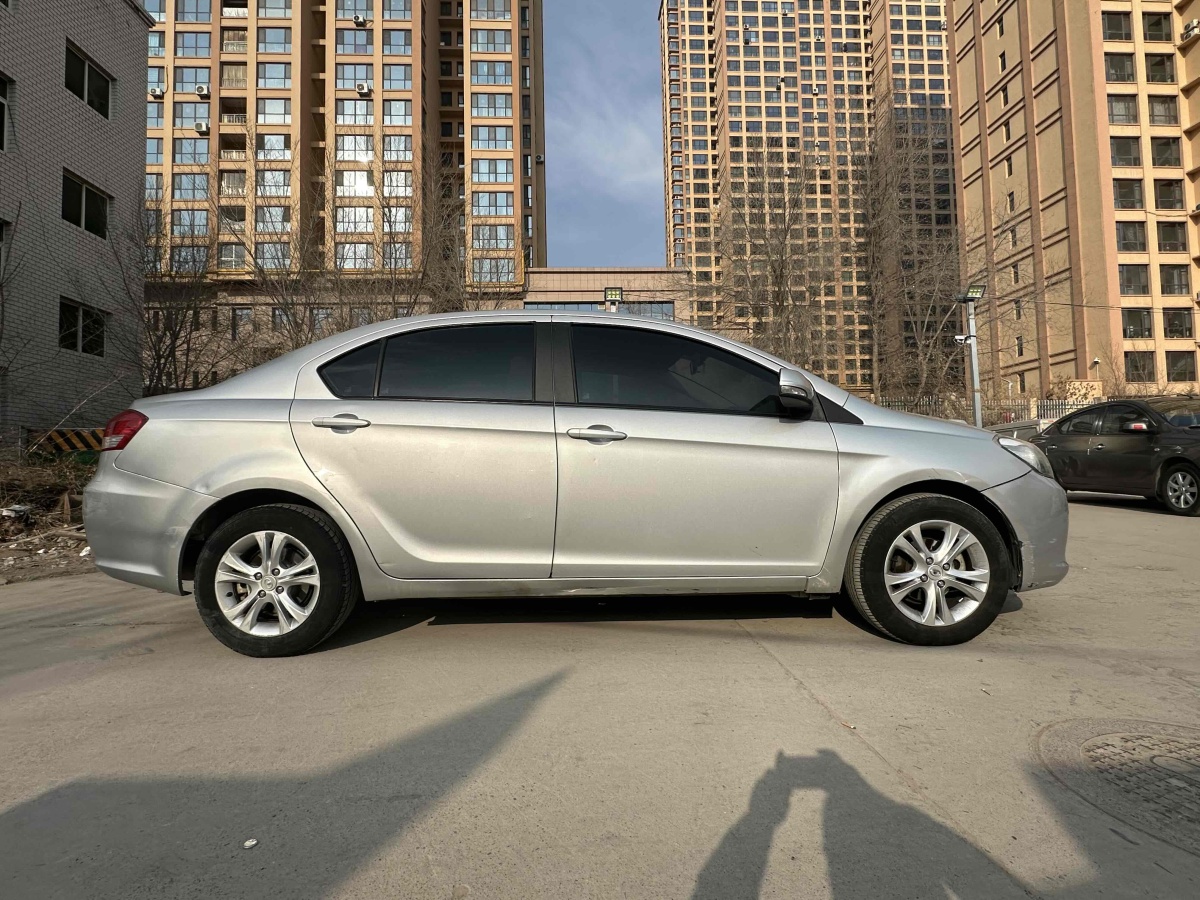 長(zhǎng)城 C30  2013款 1.5L 手動(dòng)舒適型圖片