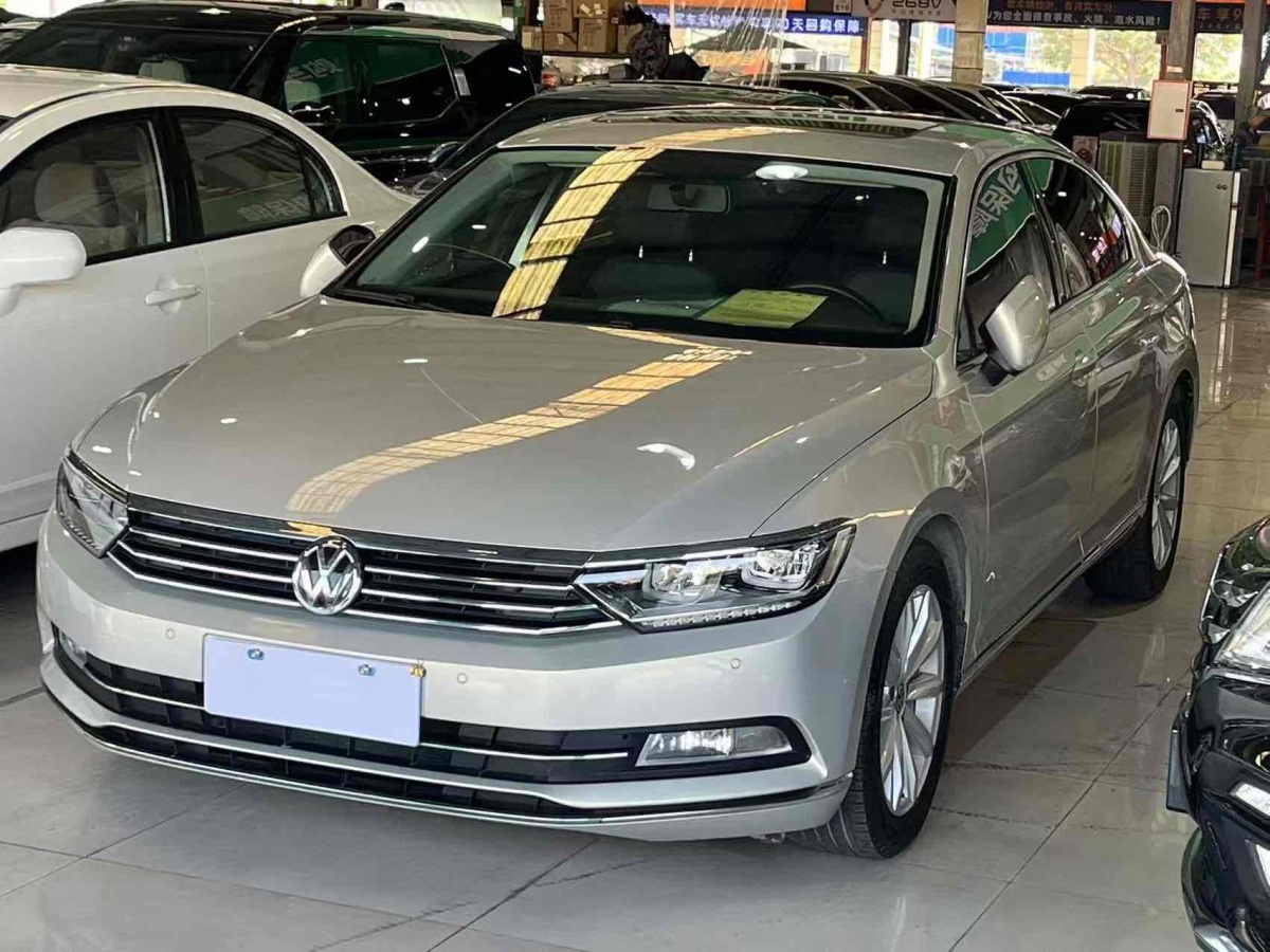 大眾 邁騰  2019款  330TSI DSG 領(lǐng)先型 國VI圖片