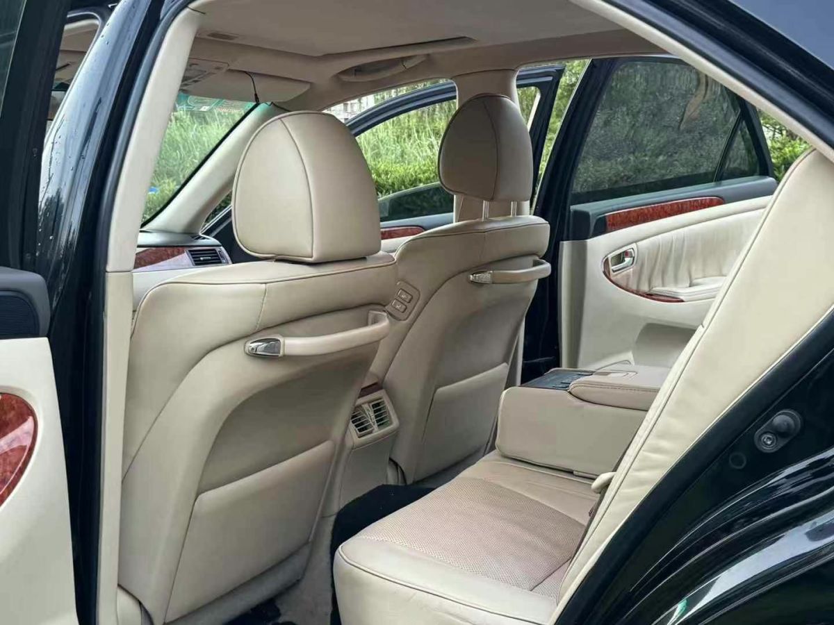 豐田 皇冠  2009款 2.5L Royal特別導航版圖片